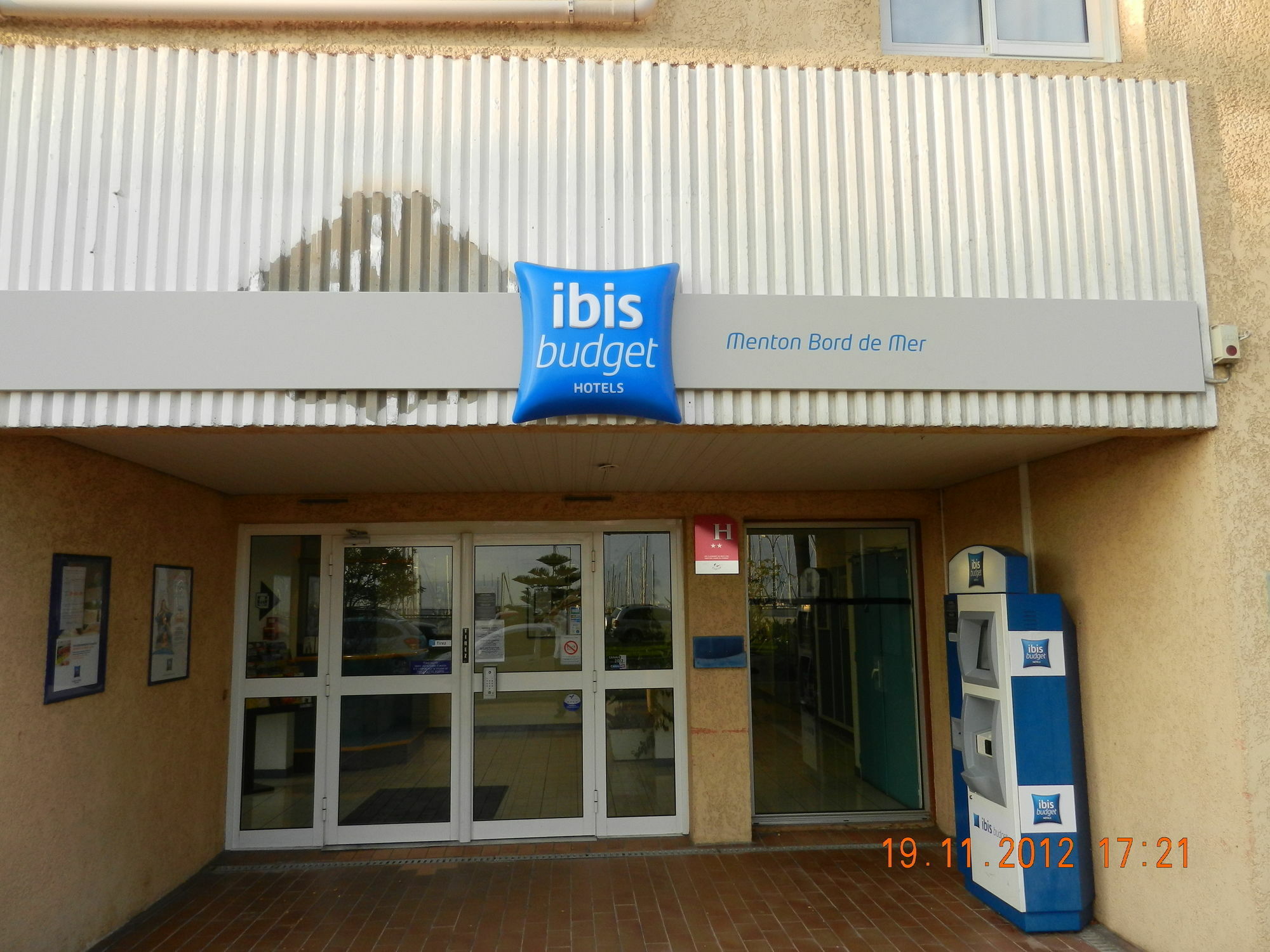 Ibis Budget Menton Bord De Mer Exterior photo